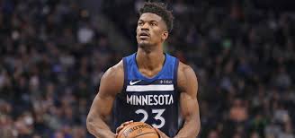 El cumpleaños de Butler fue ridiculizado por Wade